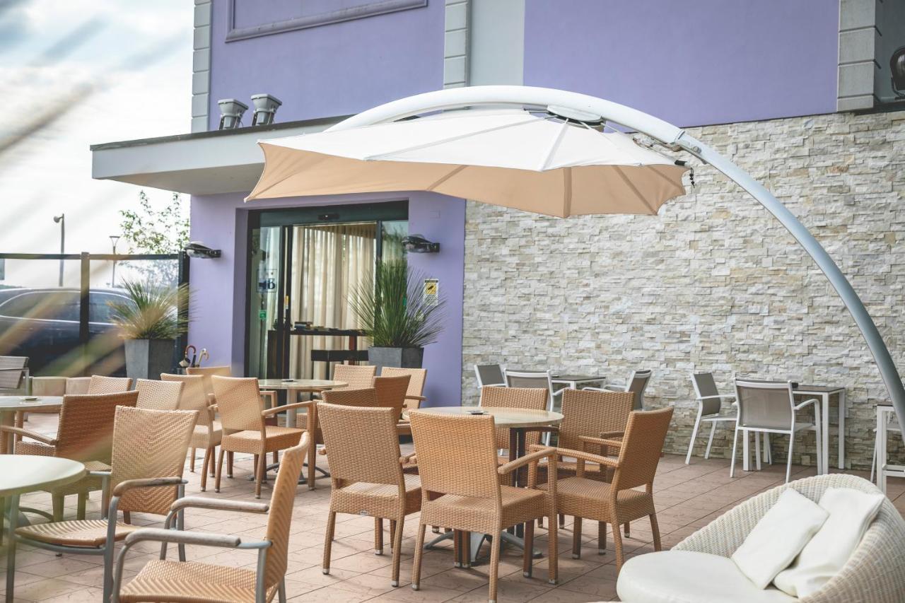 מילאנו מריטימה Hotel Baya - In Centro, Sul Mare מראה חיצוני תמונה