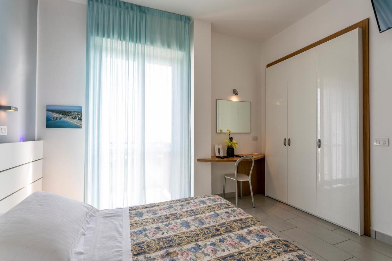 מילאנו מריטימה Hotel Baya - In Centro, Sul Mare מראה חיצוני תמונה