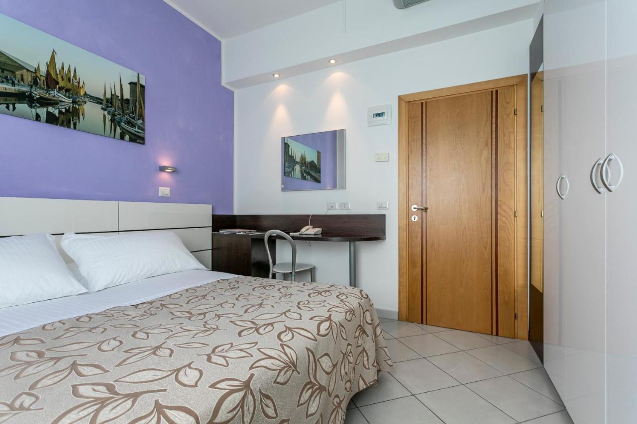 מילאנו מריטימה Hotel Baya - In Centro, Sul Mare מראה חיצוני תמונה