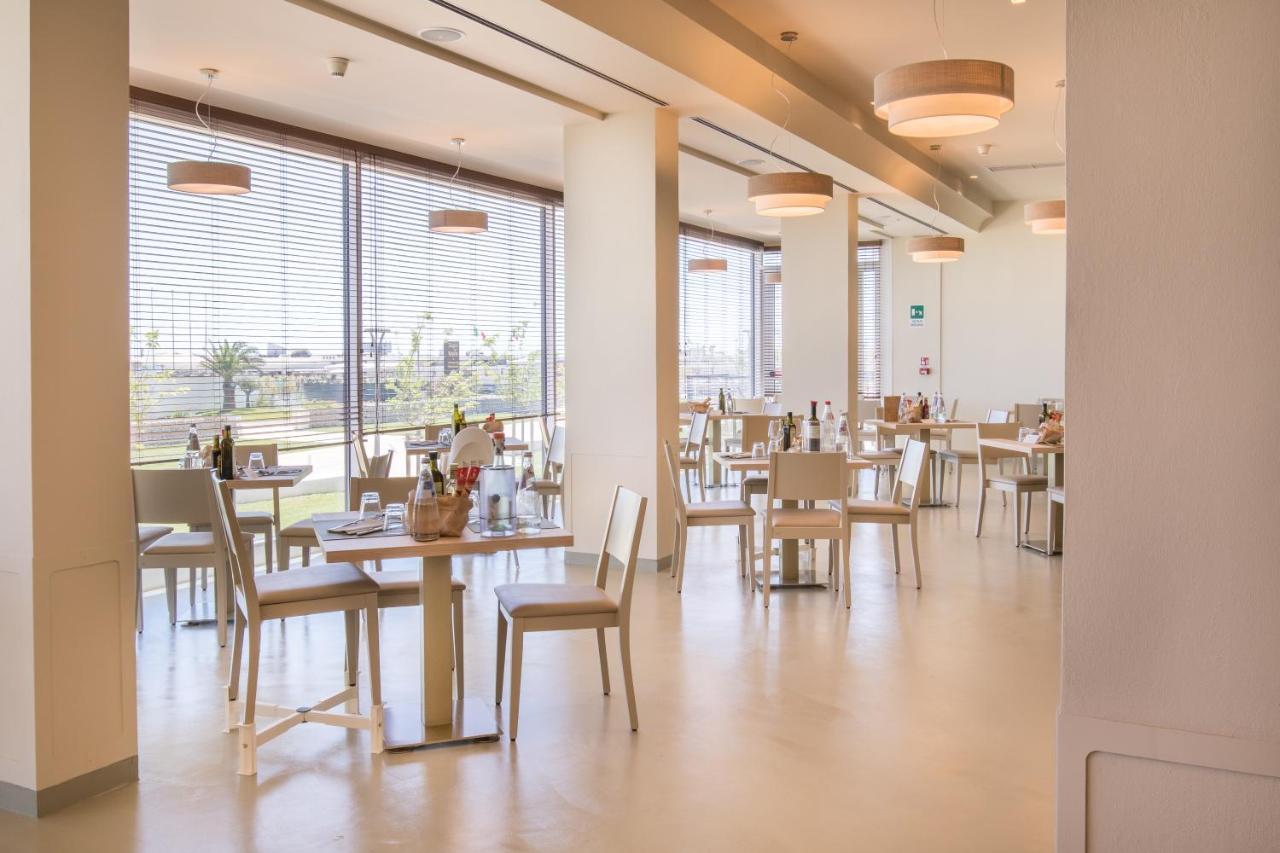 מילאנו מריטימה Hotel Baya - In Centro, Sul Mare מראה חיצוני תמונה