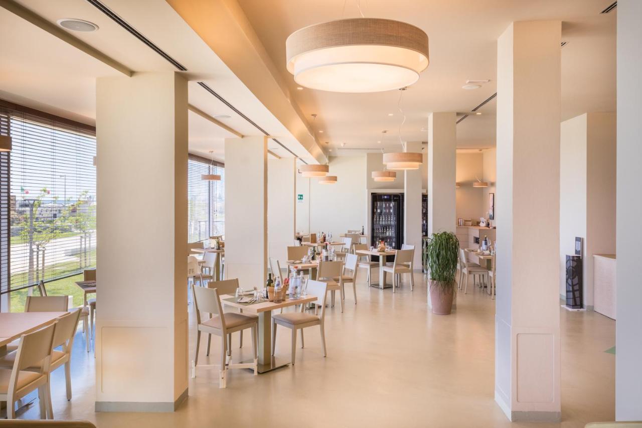 מילאנו מריטימה Hotel Baya - In Centro, Sul Mare מראה חיצוני תמונה