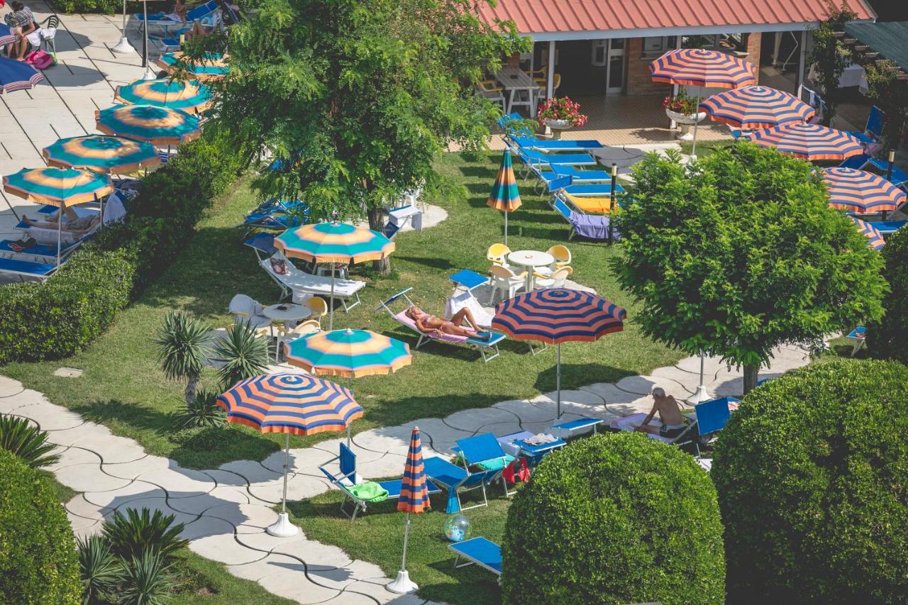 מילאנו מריטימה Hotel Baya - In Centro, Sul Mare מראה חיצוני תמונה