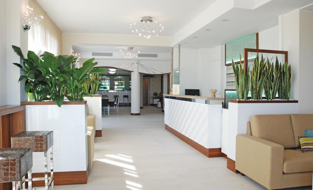 מילאנו מריטימה Hotel Baya - In Centro, Sul Mare מראה חיצוני תמונה