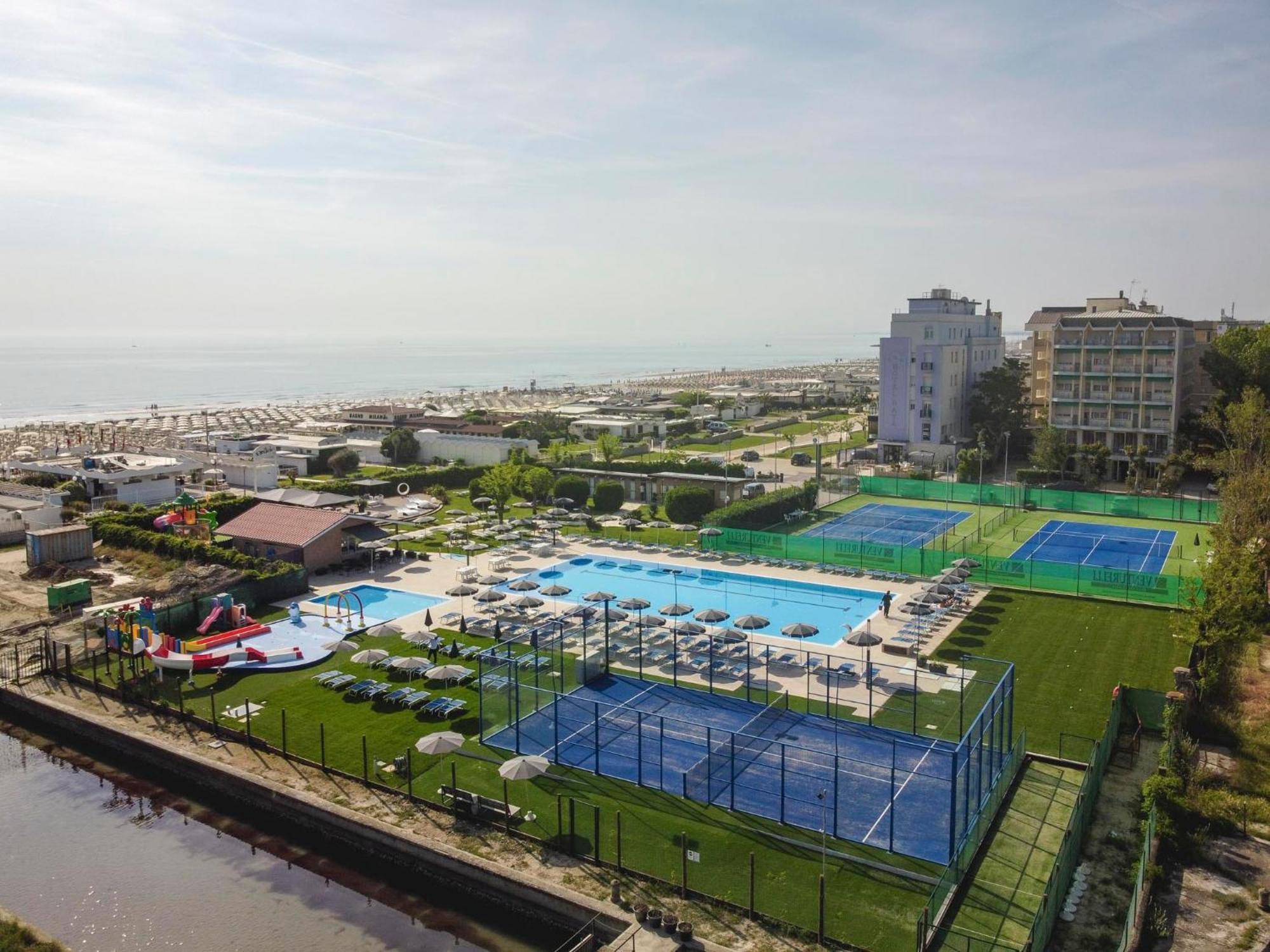 מילאנו מריטימה Hotel Baya - In Centro, Sul Mare מראה חיצוני תמונה