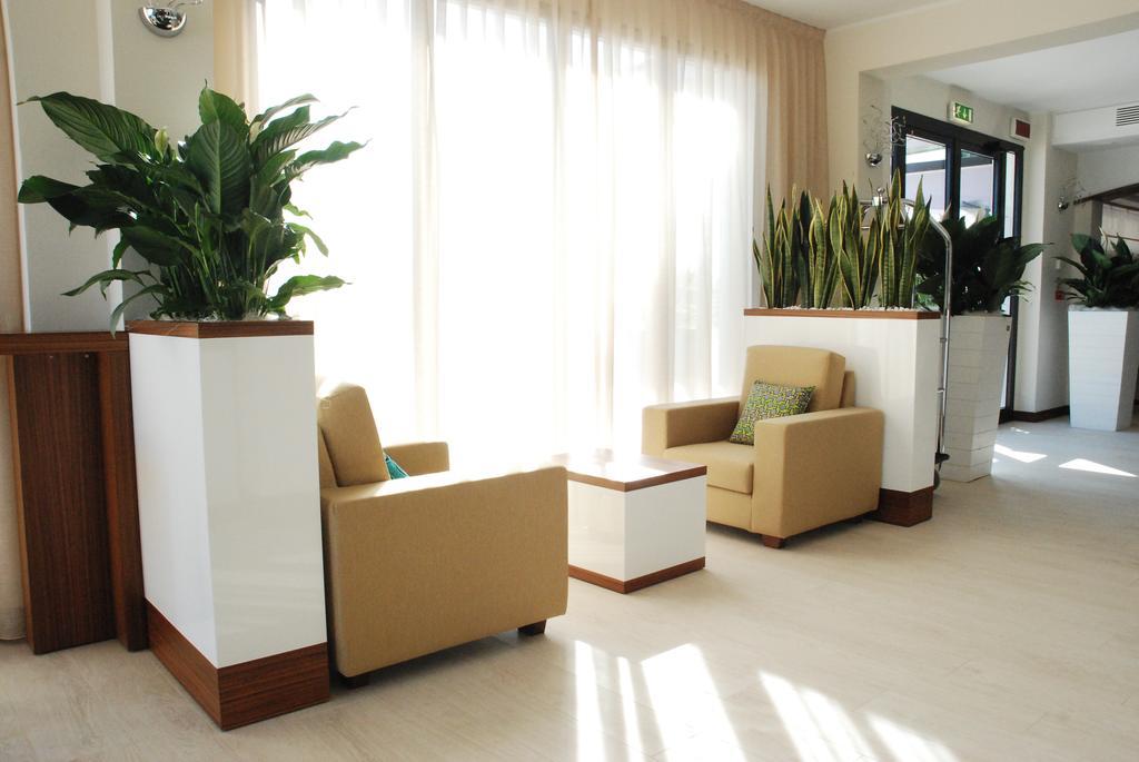 מילאנו מריטימה Hotel Baya - In Centro, Sul Mare מראה חיצוני תמונה