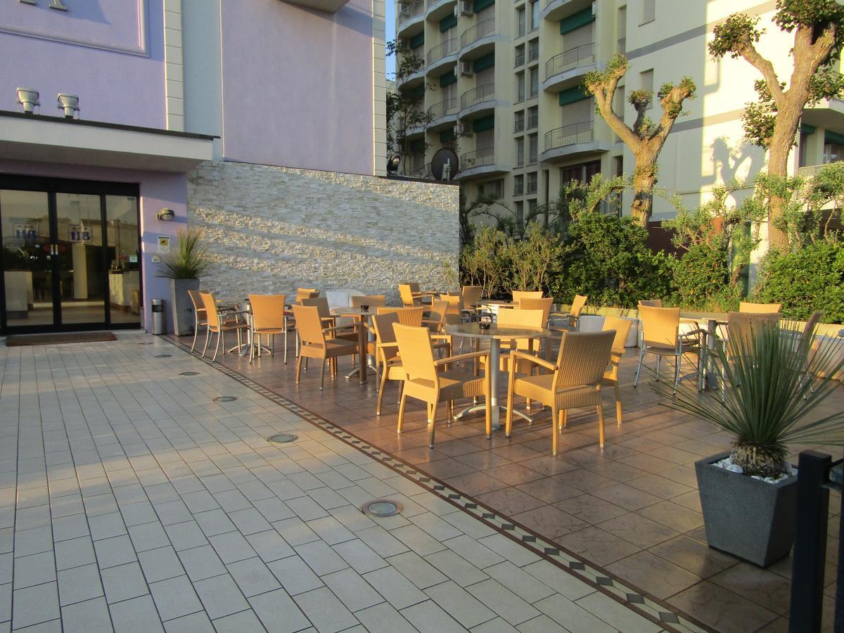 מילאנו מריטימה Hotel Baya - In Centro, Sul Mare מראה חיצוני תמונה